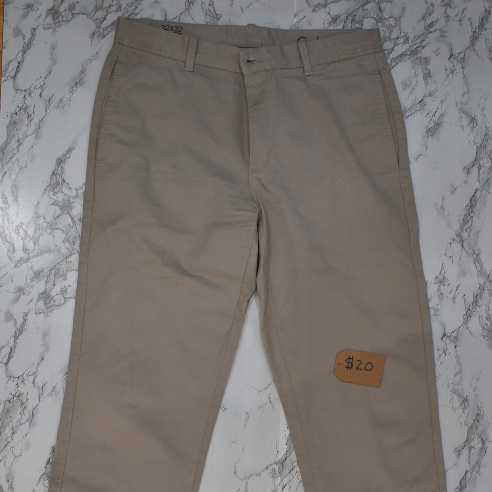 Calvin Klein Chinos